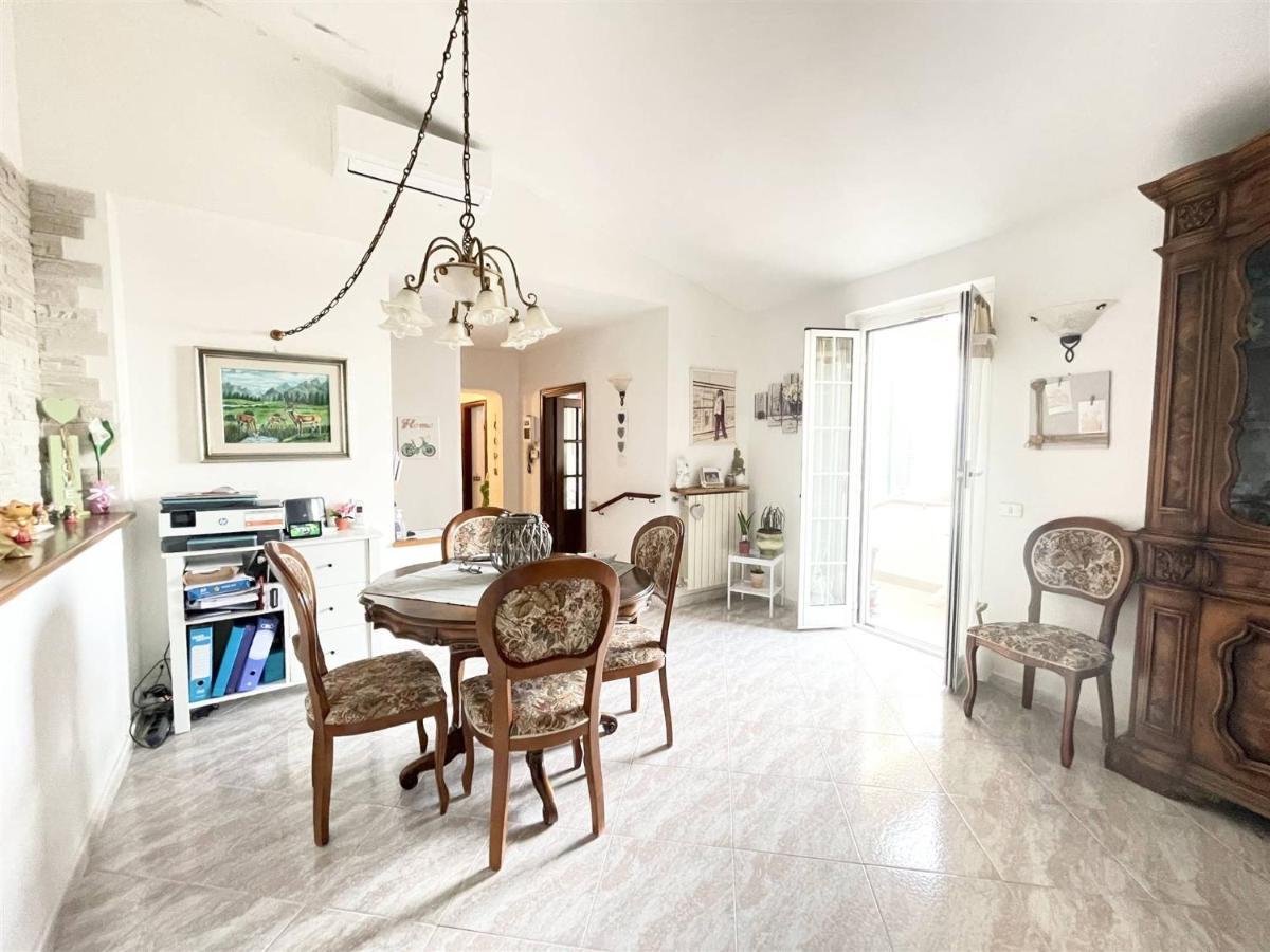 Appartamento Bellavista Castelnuovo Magra Eksteriør bilde